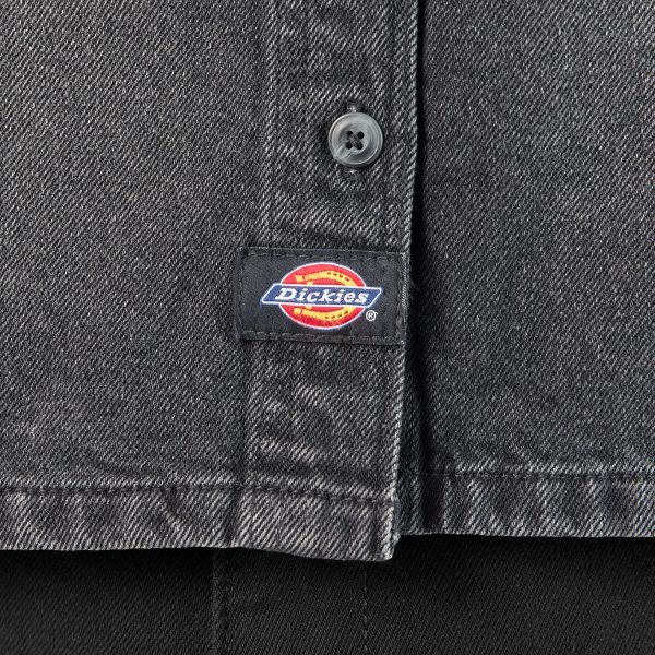 Women's Cropped Denim Work Shirt - Image 8