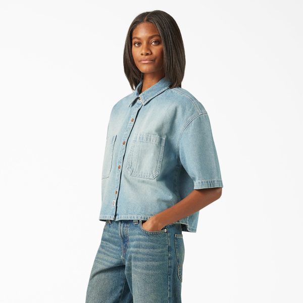 Women's Cropped Denim Work Shirt - Image 3