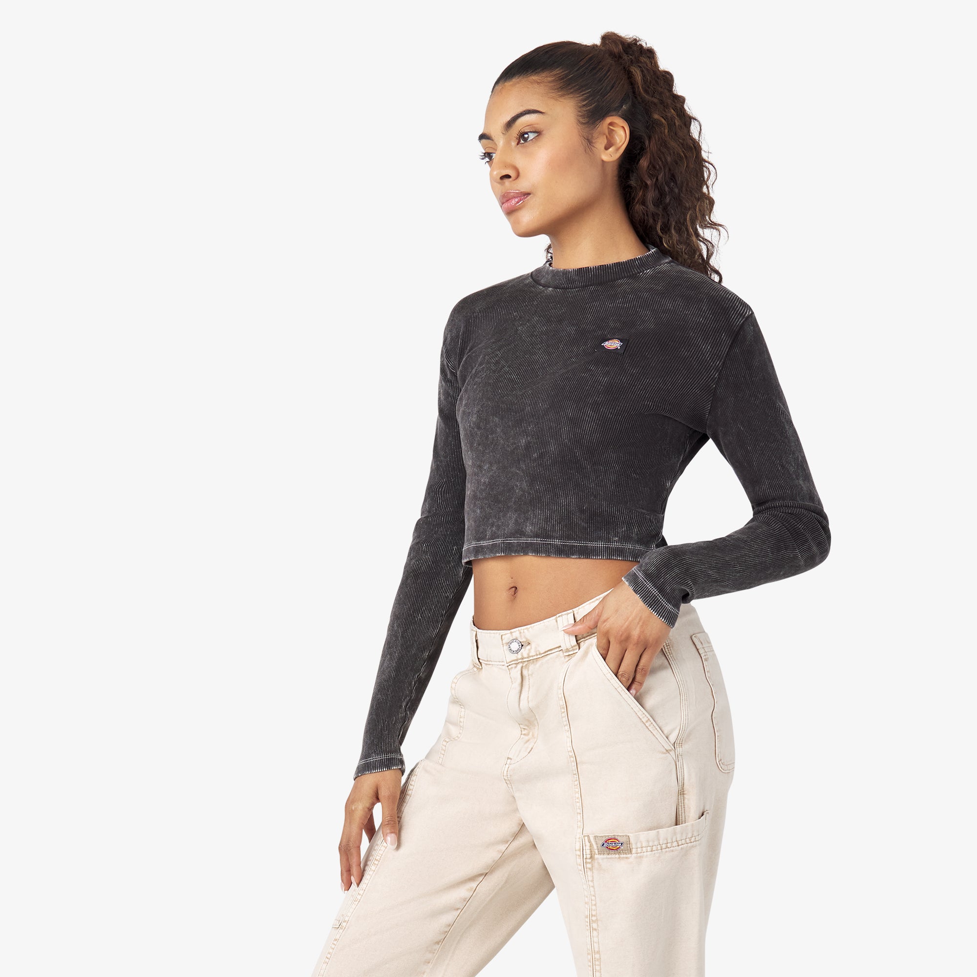 Women's Newington Long Sleeve T-Shirt - Image 3